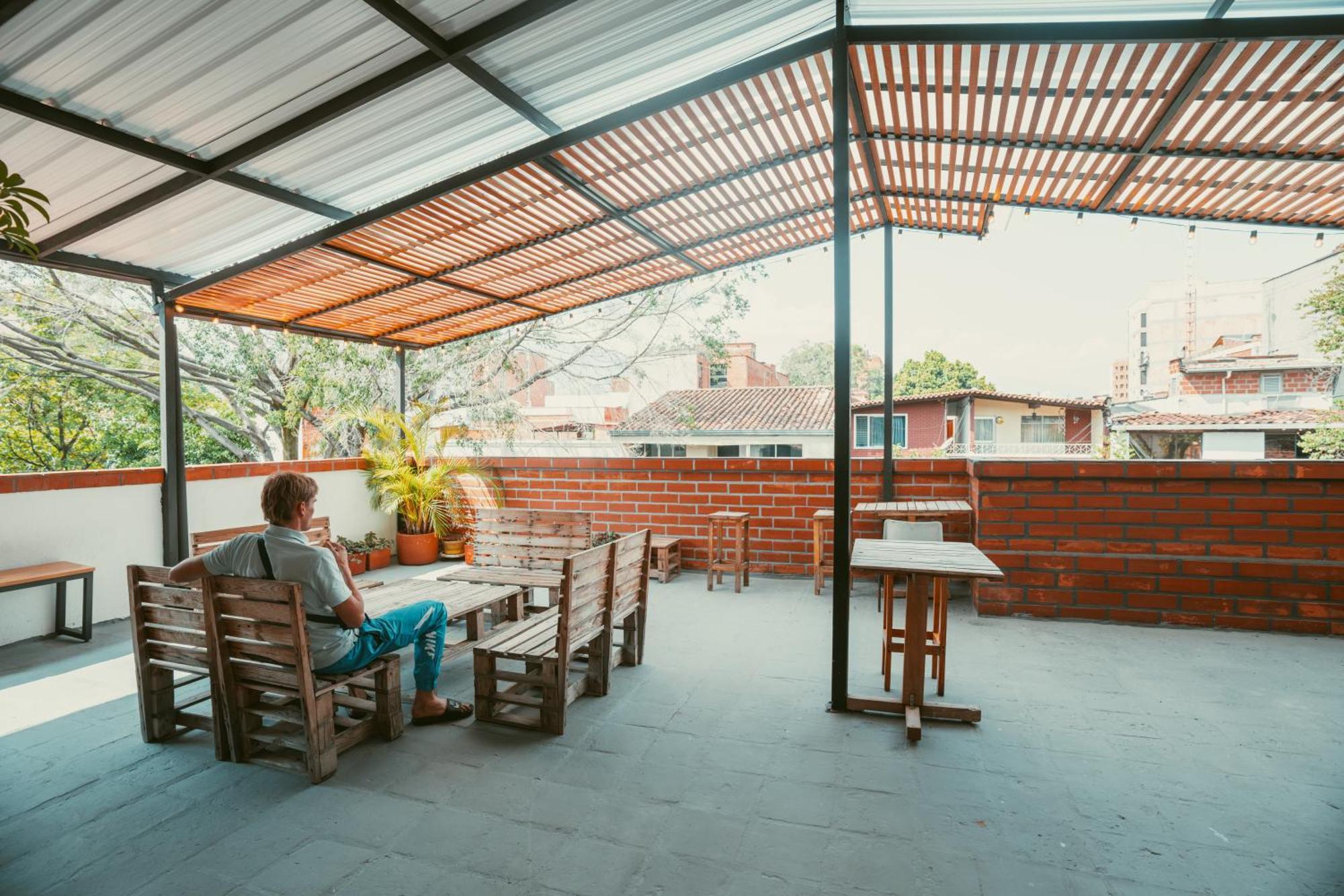 Guest house Pura Vida La 70 *